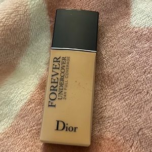 Dior Forever Undercover Foundation 025